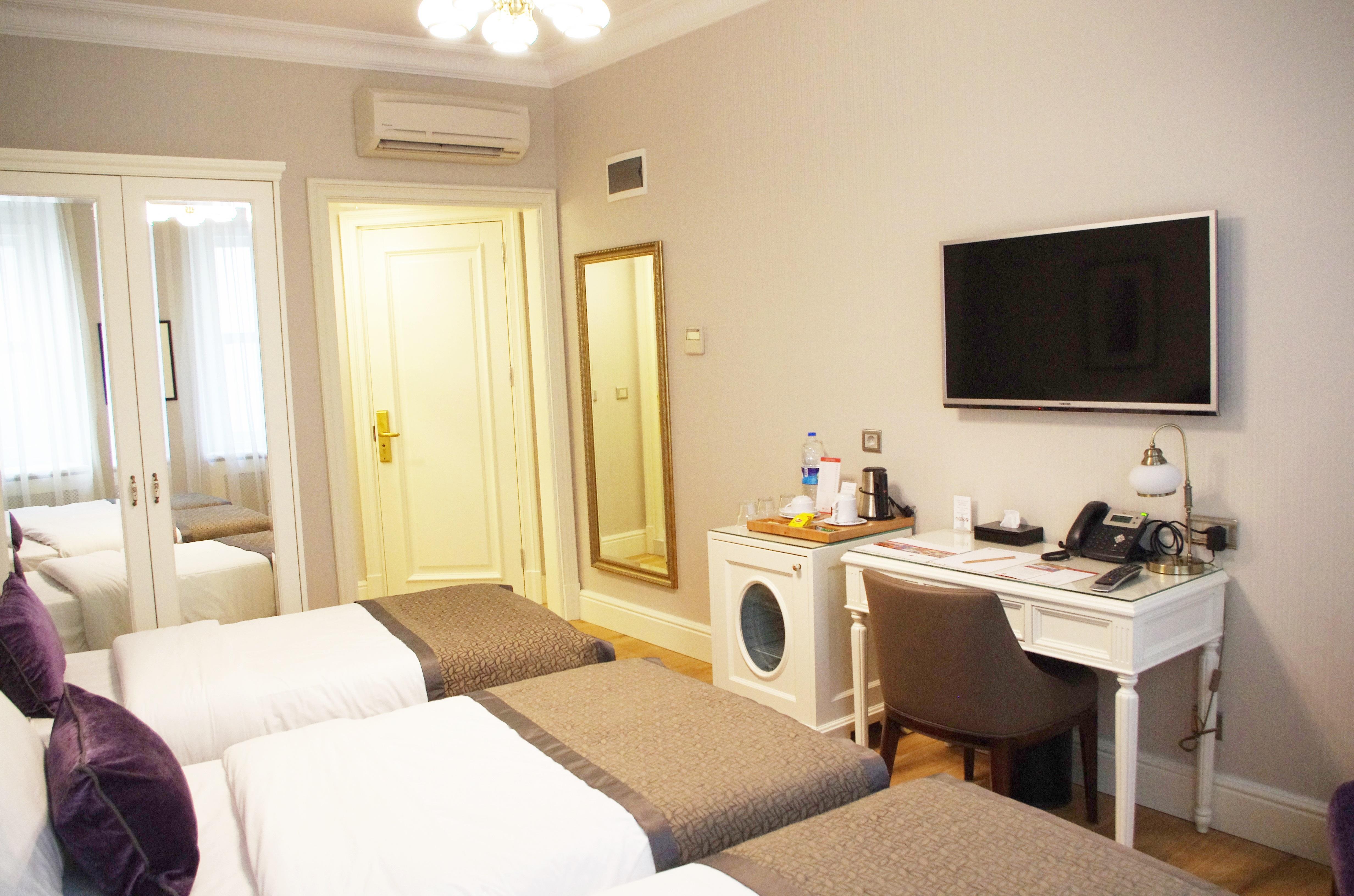 Meroddi Galata Mansion Отель 3*