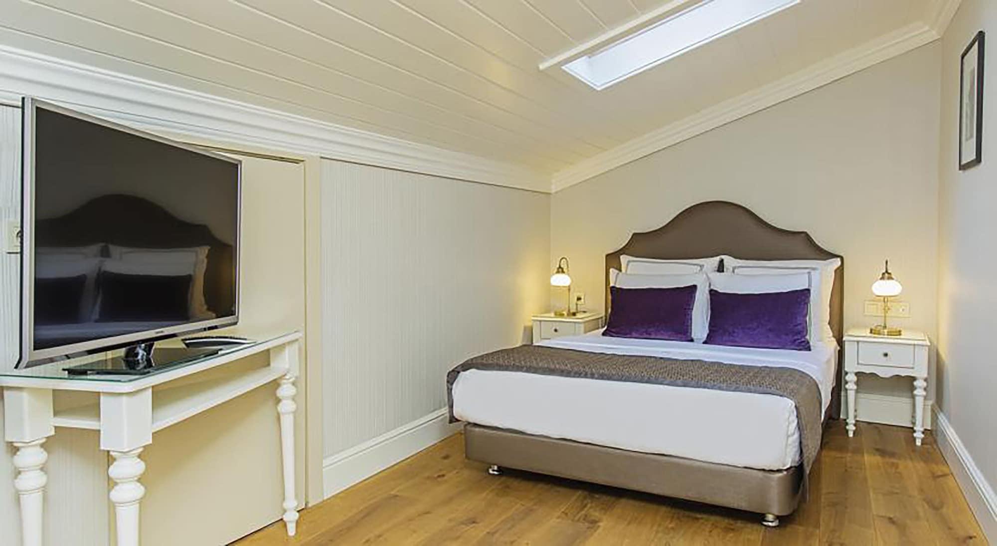 Meroddi Galata Mansion Отель 3*